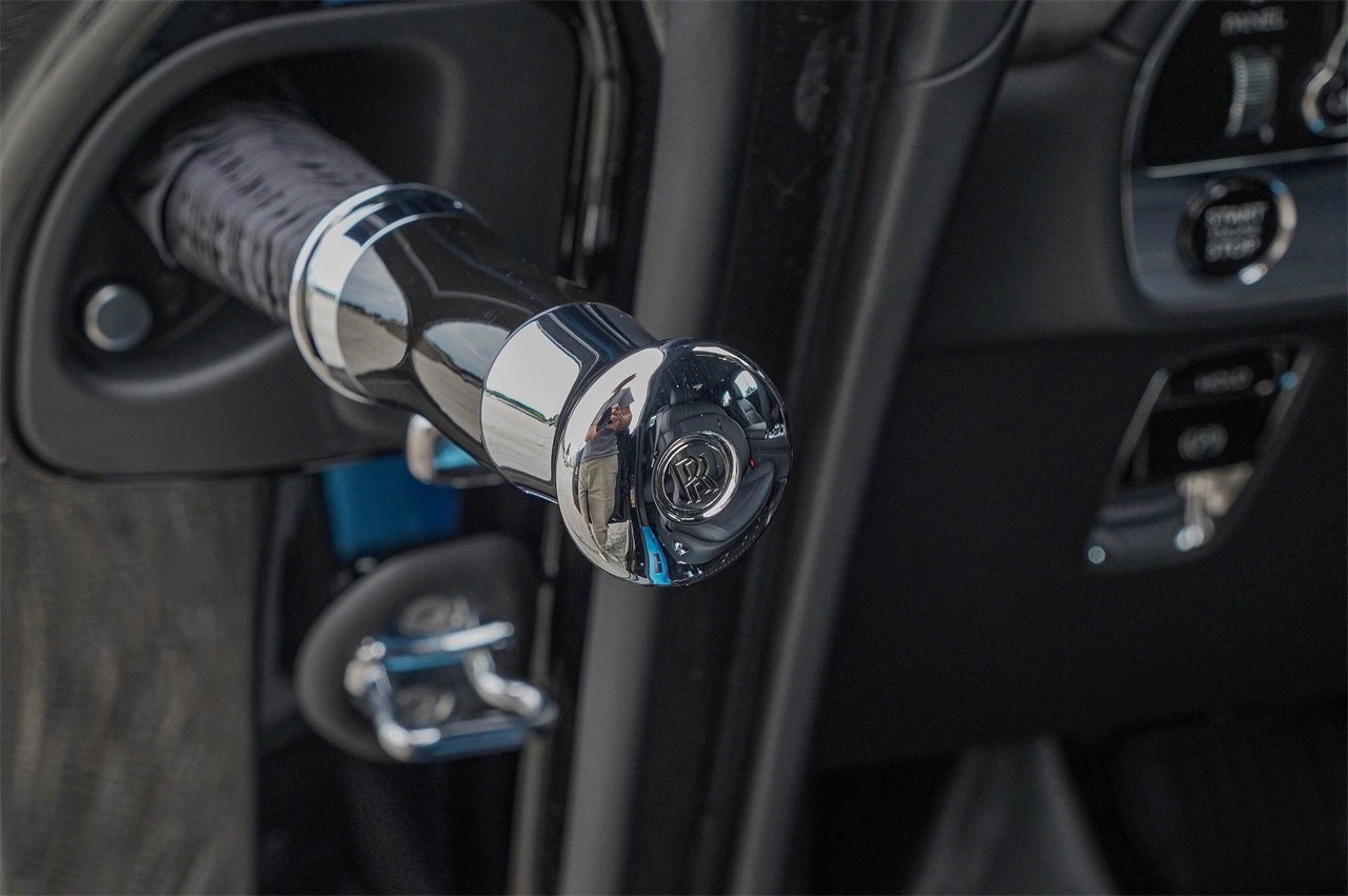 New 2025 Rolls-Royce Spectre w/ Spectre Launch Package image 7