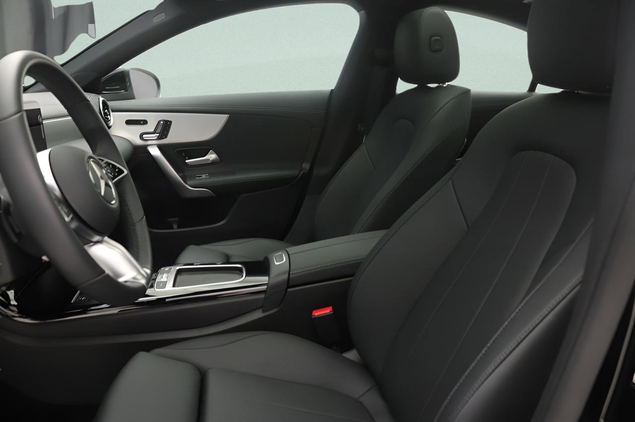 Certified 2026 Mercedes-Benz CLA 250 image 30