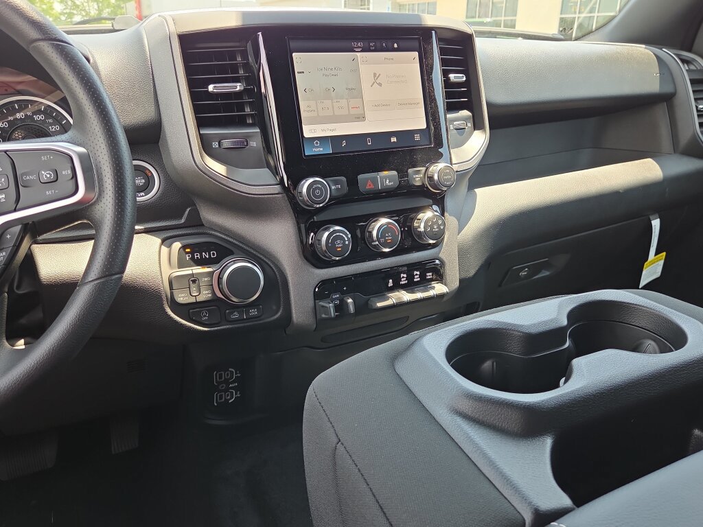 New 2026 RAM 1500 Warlock AWD/4WD image 13