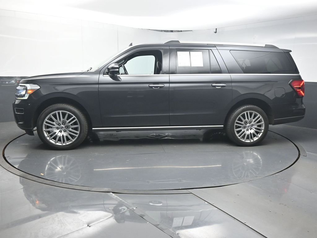 Used 2023 Ford Expedition Max Limited image 5