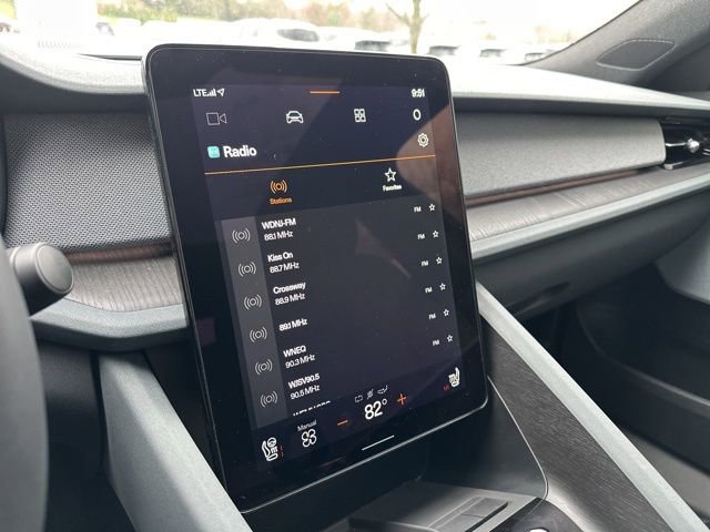 Used 2024 Polestar Polestar 2 image 18