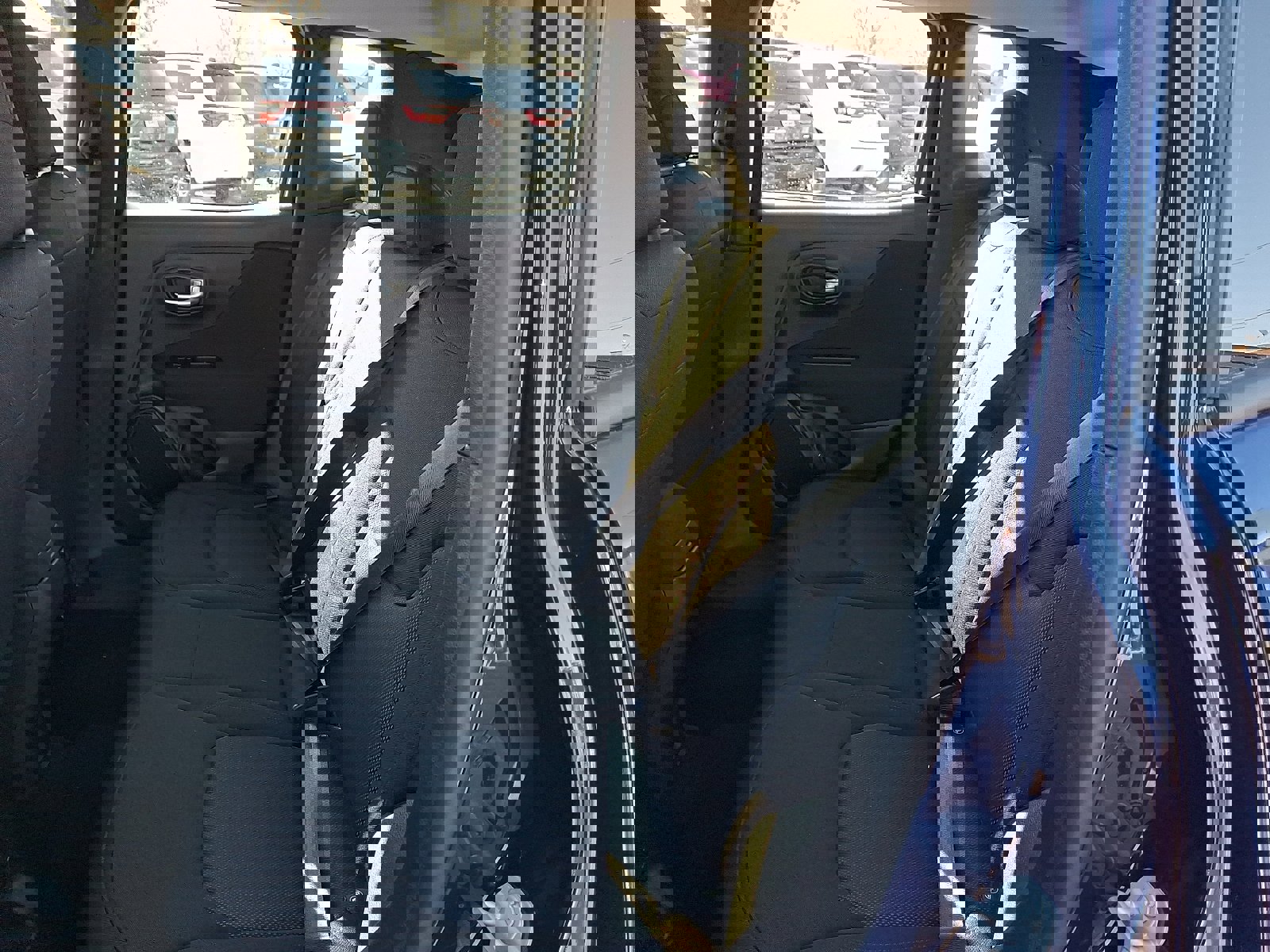 Used 2021 Jeep Renegade Sport image 10