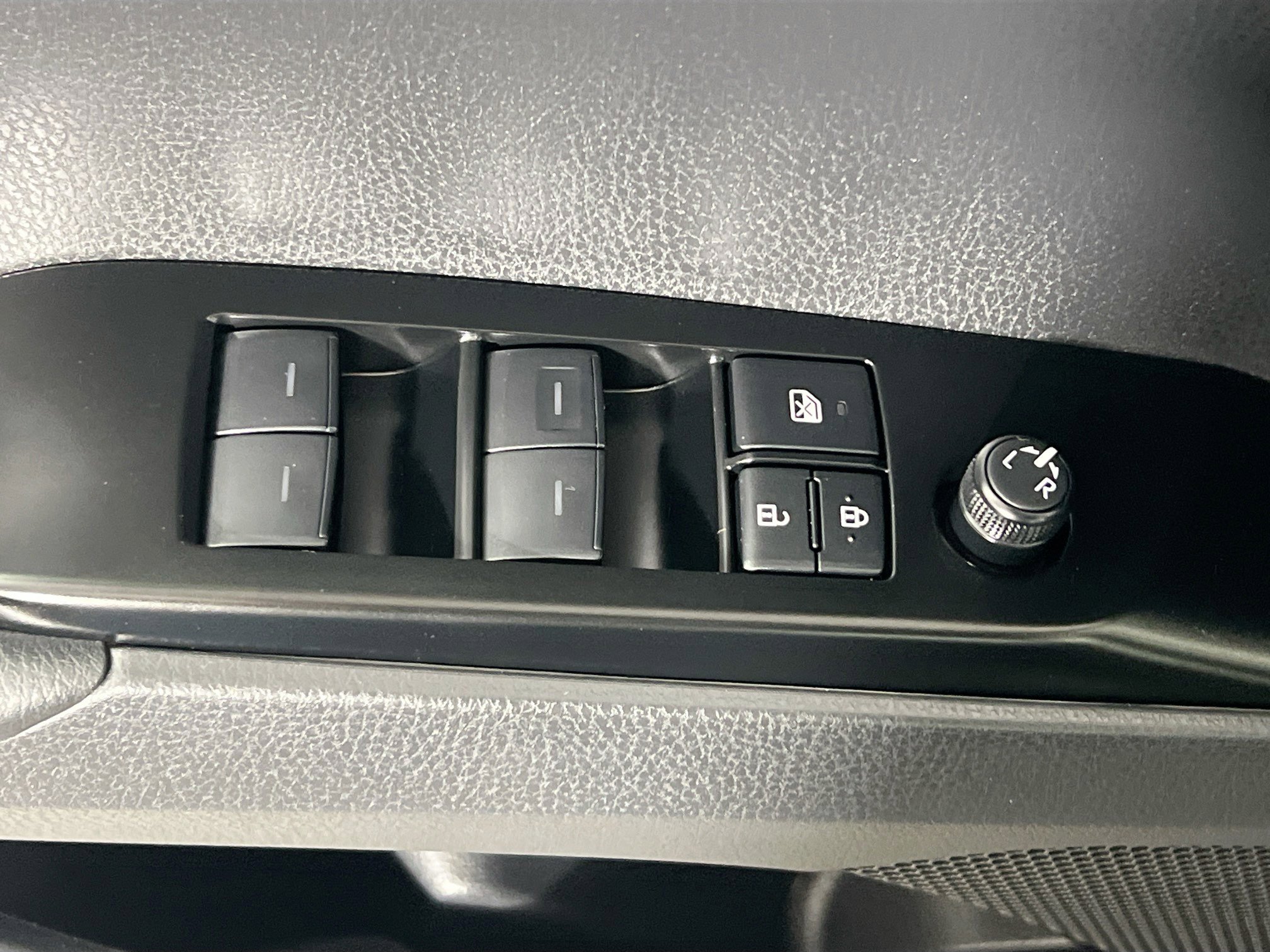 New 2026 Toyota Camry SE FWD image 16