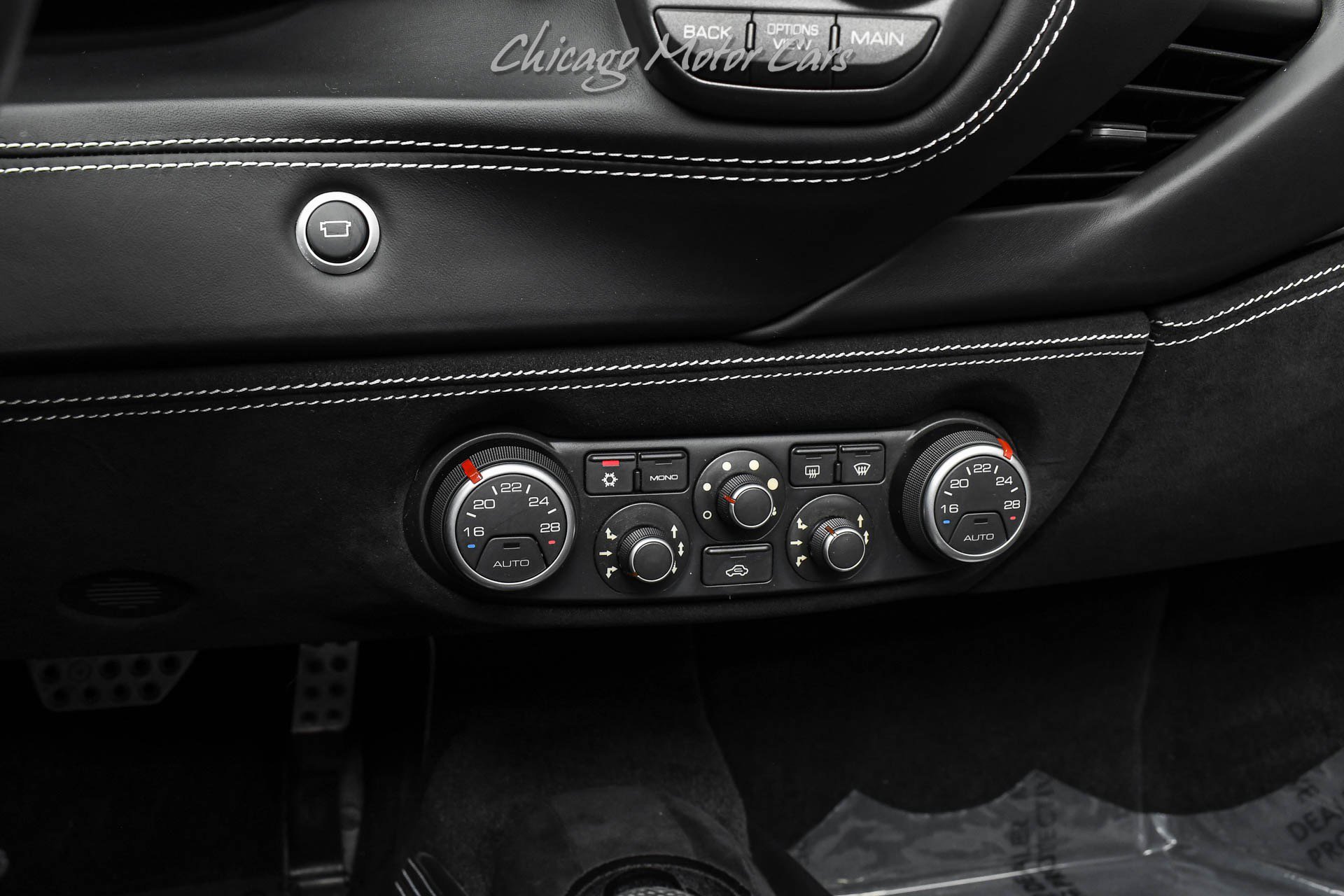 Used 2017 Ferrari 488 Spider image 18