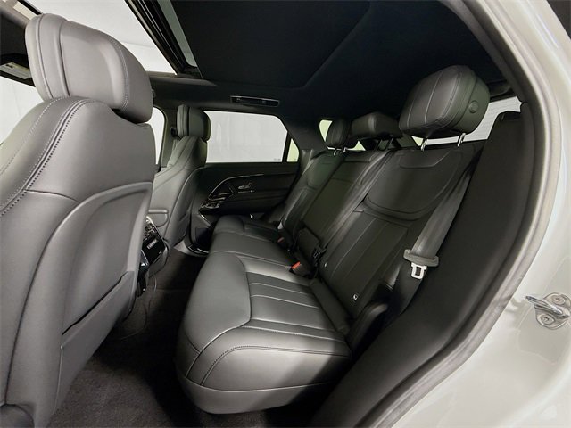 New 2025 Land Rover Range Rover Sport Dynamic SE image 24