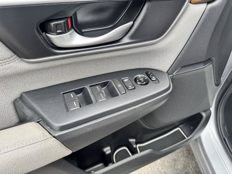 Used 2019 Honda CR-V EX image 26