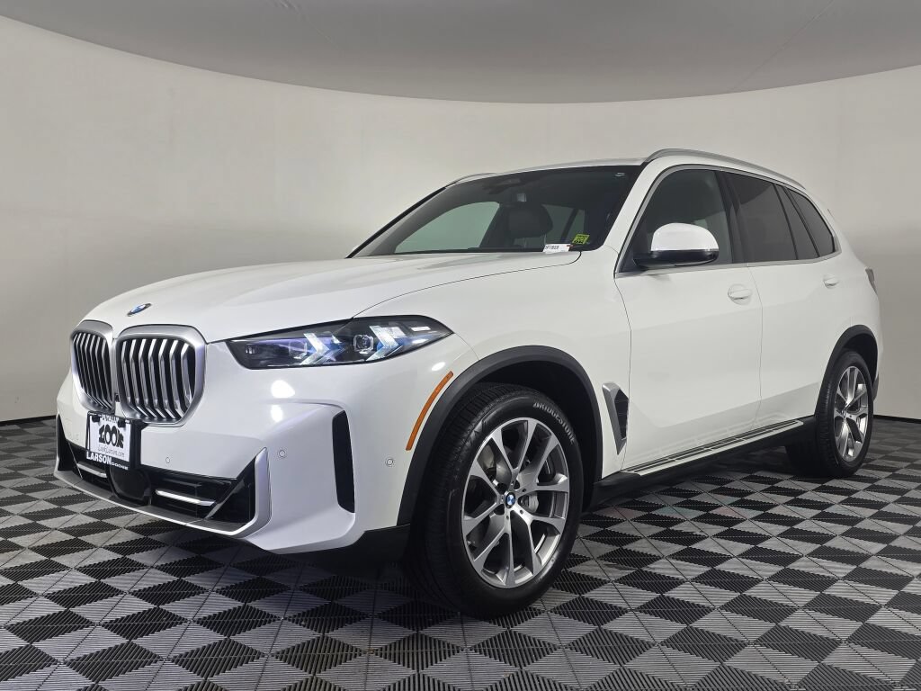 Used 2026 BMW X5 xDrive40i AWD/4WD image 7