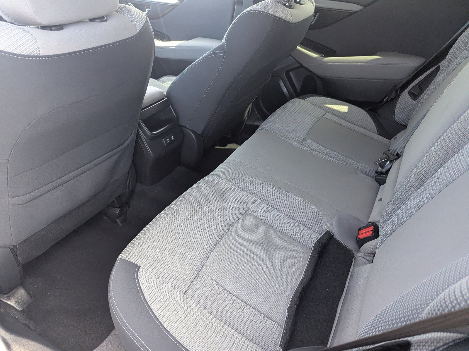 Used 2020 Subaru Outback Premium AWD/4WD image 17