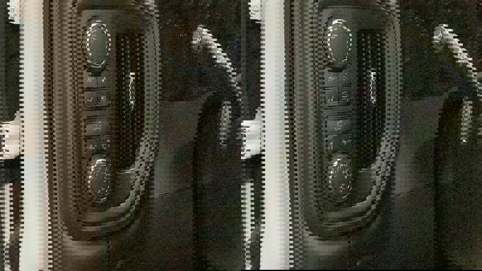 New 2025 Chevrolet Silverado 1500 Custom w/ Turbomax Blackout Package image 13