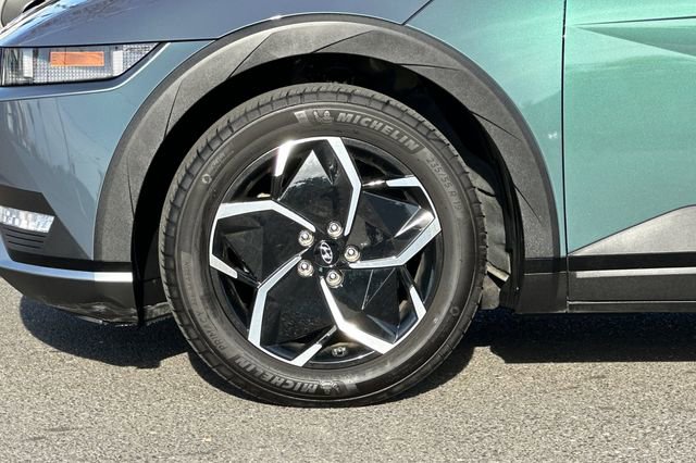 Used 2024 Hyundai Ioniq 5 SE image 32