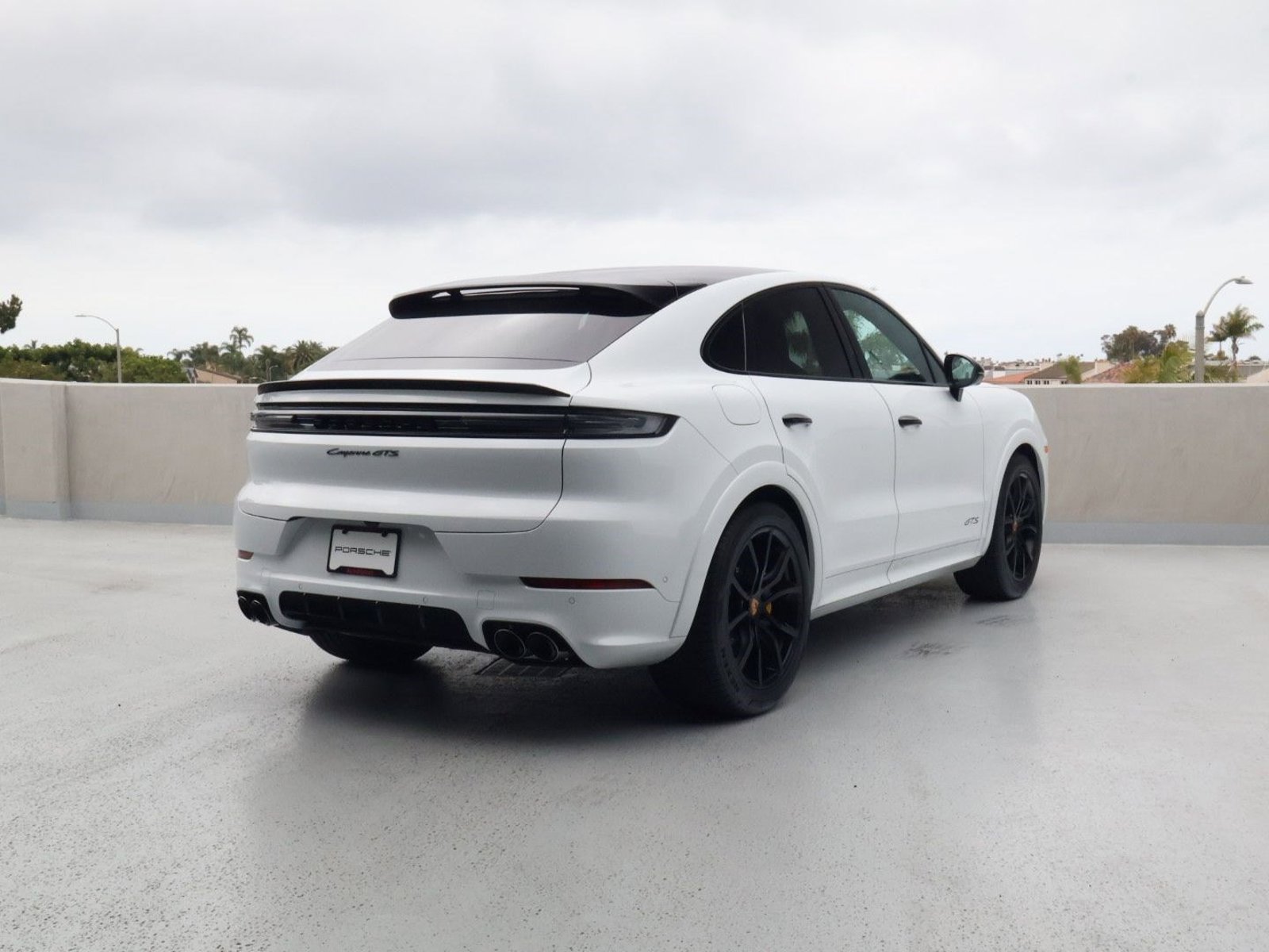New 2026 Porsche Cayenne GTS AWD/4WD image 8