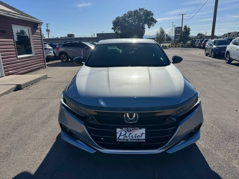 Used 2022 Honda Accord Sport image 8