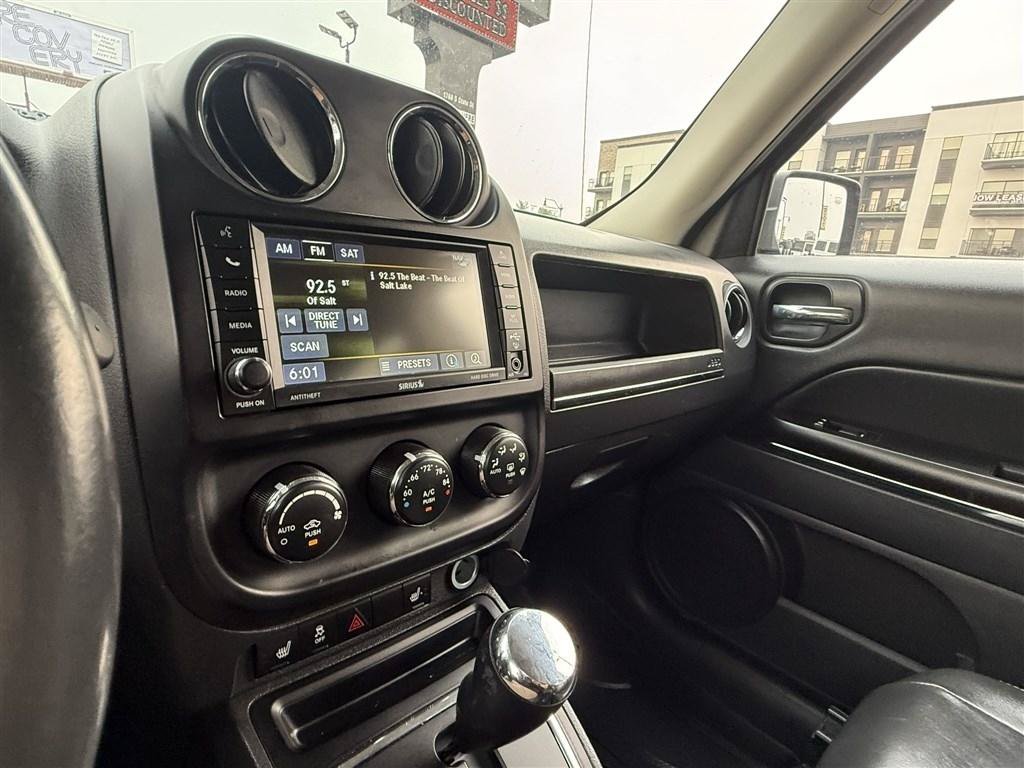 Used 2014 Jeep Patriot Limited w/ Sun/Sound Group AWD/4WD image 27