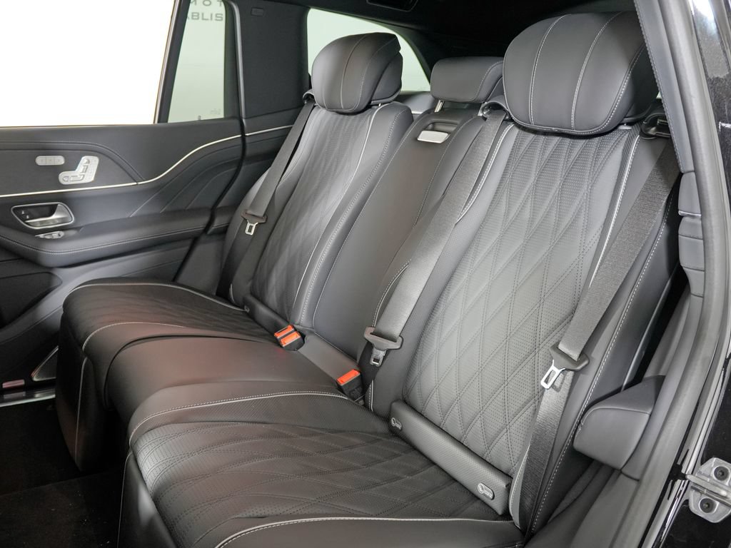 New 2026 Mercedes-Benz Maybach GLS 600 4MATIC image 31