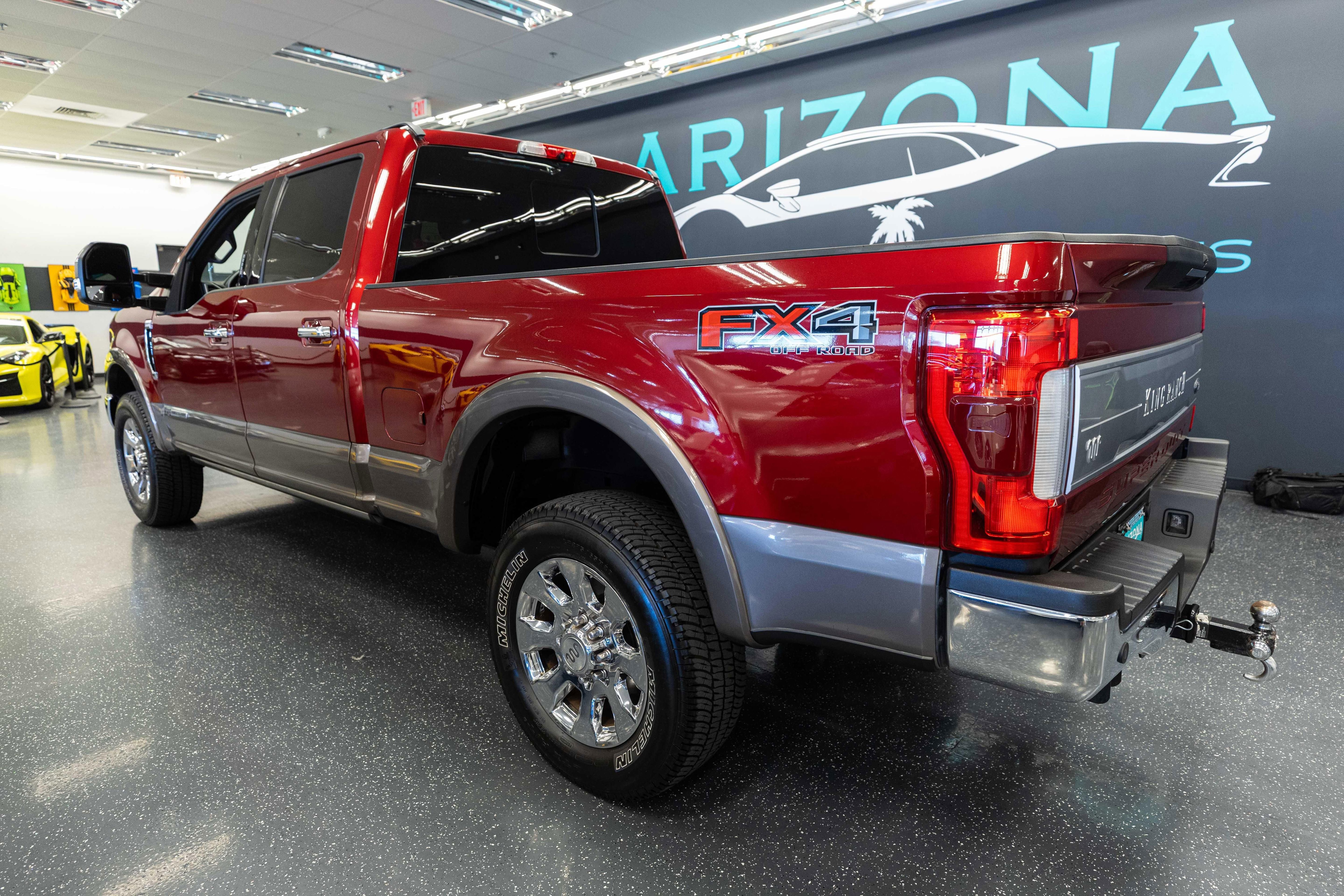 Used 2019 Ford F250 King Ranch w/ King Ranch Ultimate Package AWD/4WD image 9