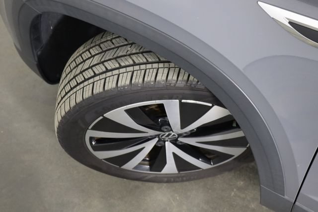 Used 2022 Volkswagen Taos SE w/ IQ.Drive SE Package FWD image 42