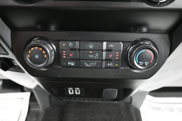 Used 2020 Ford F150 XLT w/ Equipment Group 302A Luxury AWD/4WD image 16
