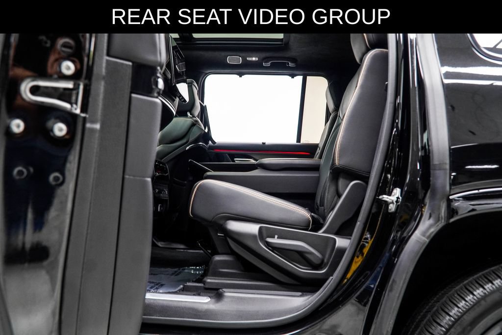 Used 2023 Jeep Grand Wagoneer Series III w/ Rear Seat Video Group 1 AWD/4WD image 42