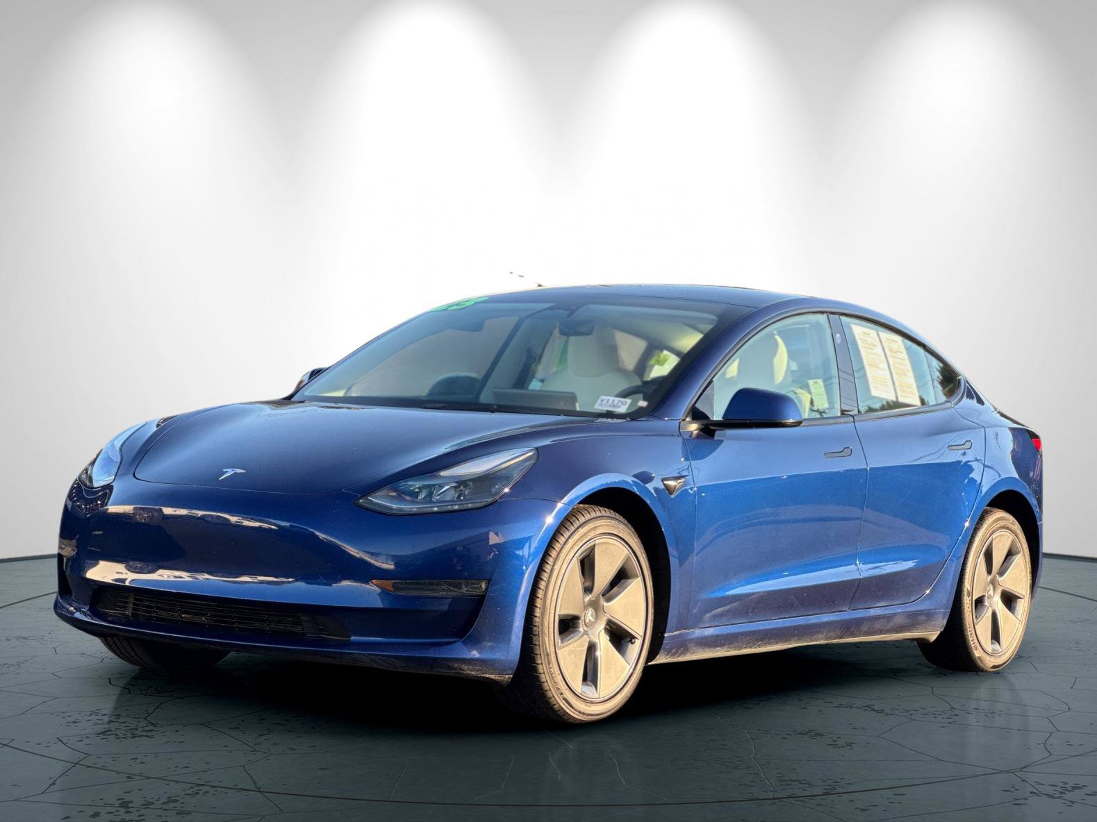 Used 2023 Tesla Model 3 Standard Range RWD image 8