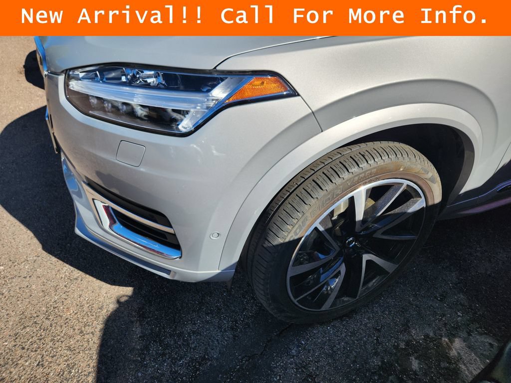 Used 2023 Volvo XC90 B5 Plus w/ Protection Package Premier AWD/4WD image 6