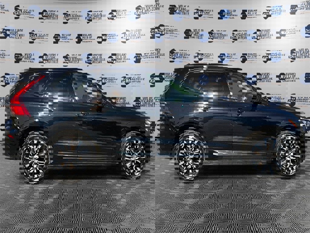 Certified 2023 Volvo XC60 B5 Plus w/ Protection Package Premier image 3