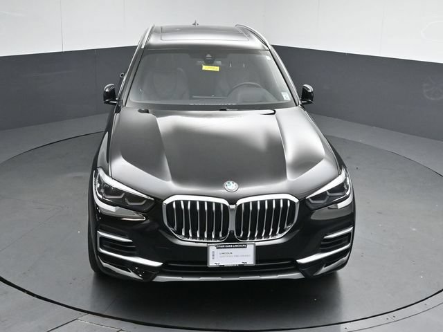 Used 2023 BMW X5 xDrive40i w/ Premium Package AWD/4WD image 46