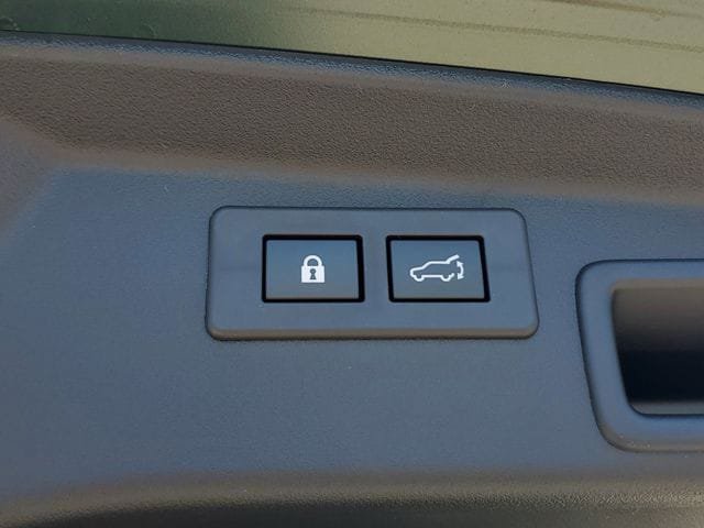 New 2026 Subaru Outback Limited AWD/4WD image 9