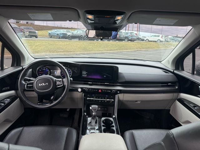 Used 2022 Kia Carnival SX image 15