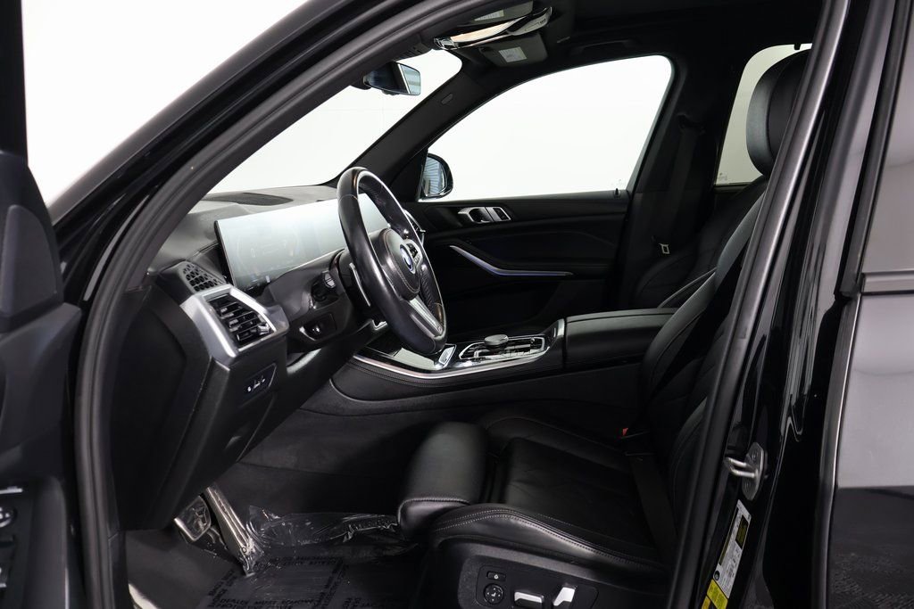Used 2024 BMW X5 xDrive50e w/ M Sport Package image 10