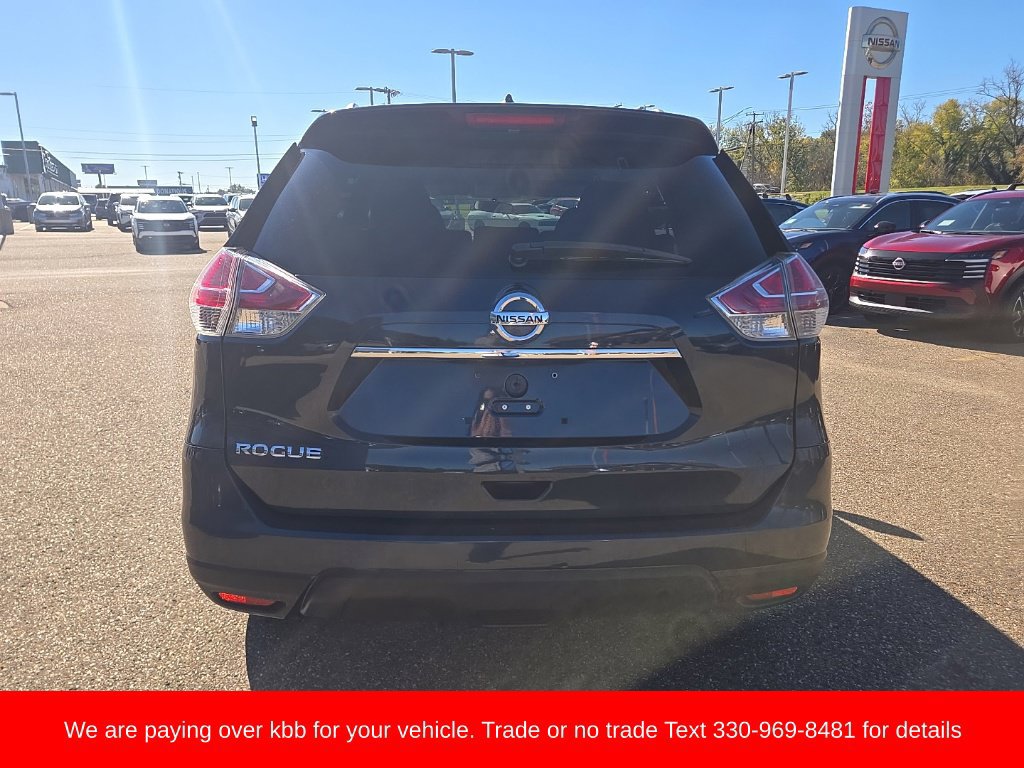 Used 2016 Nissan Rogue S w/ Appearance Package FWD image 7