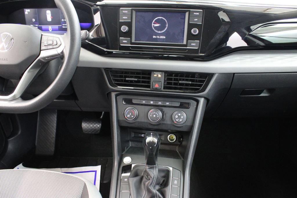 Certified 2022 Volkswagen Taos S FWD image 20