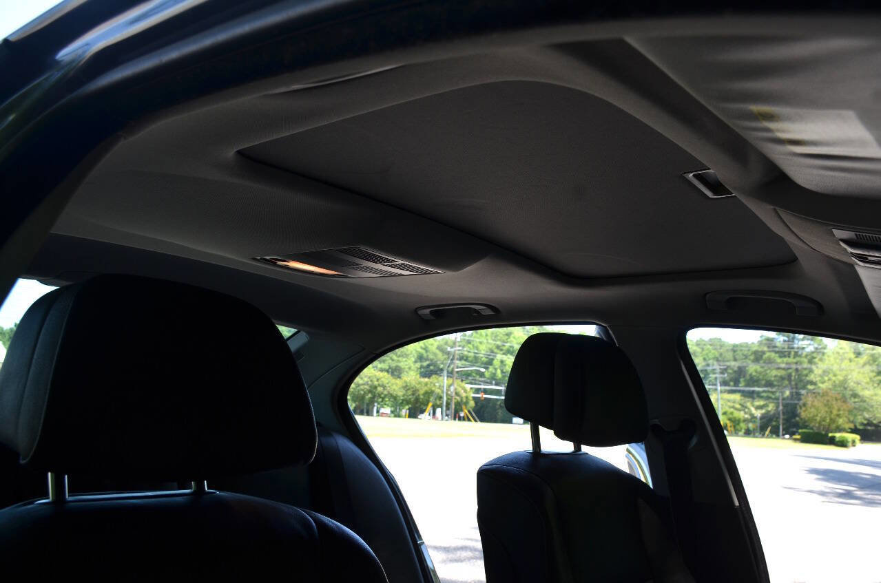 Used 2009 BMW 535i 535i 4dr Sedan image 11