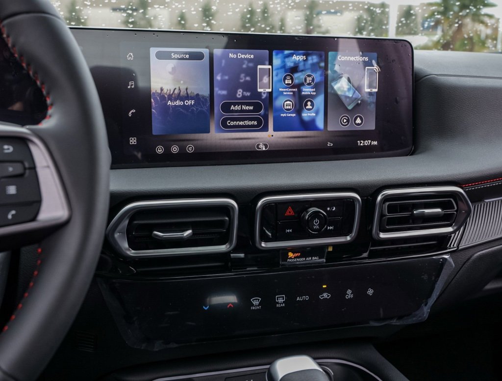 New 2026 Nissan Sentra SR image 25