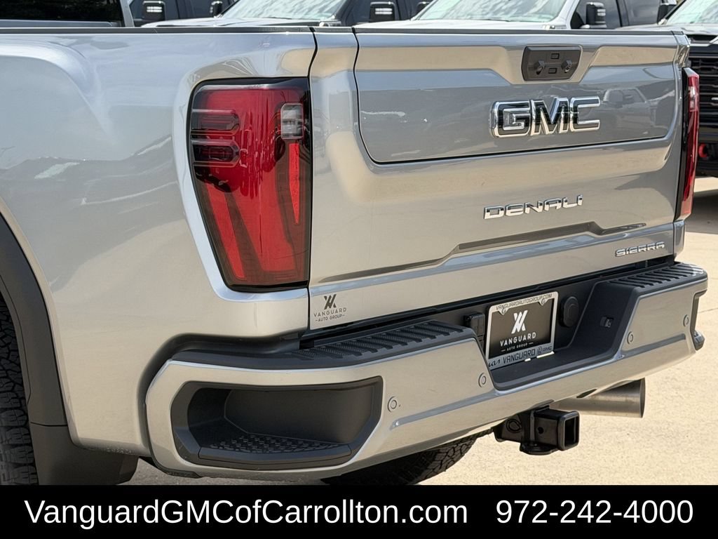 Used 2026 GMC Sierra 2500 Denali Ultimate AWD/4WD image 6