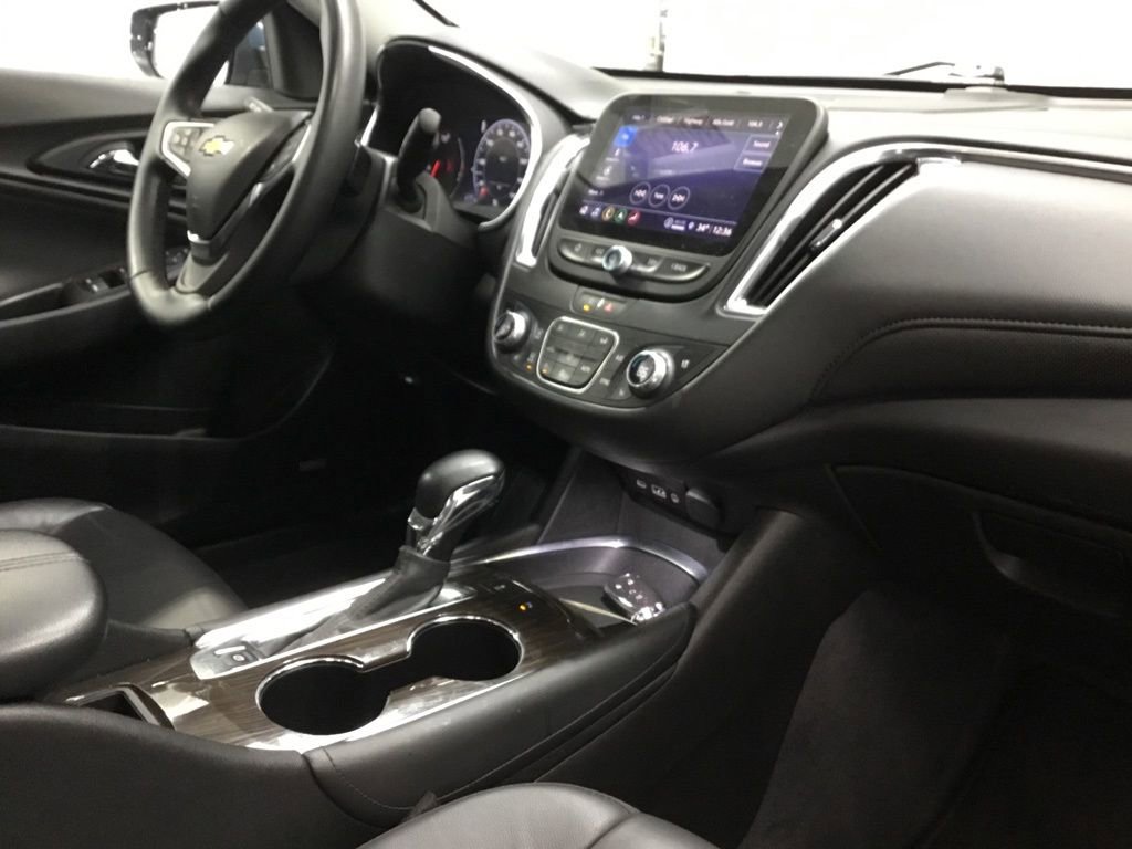 Used 2024 Chevrolet Malibu LT image 27