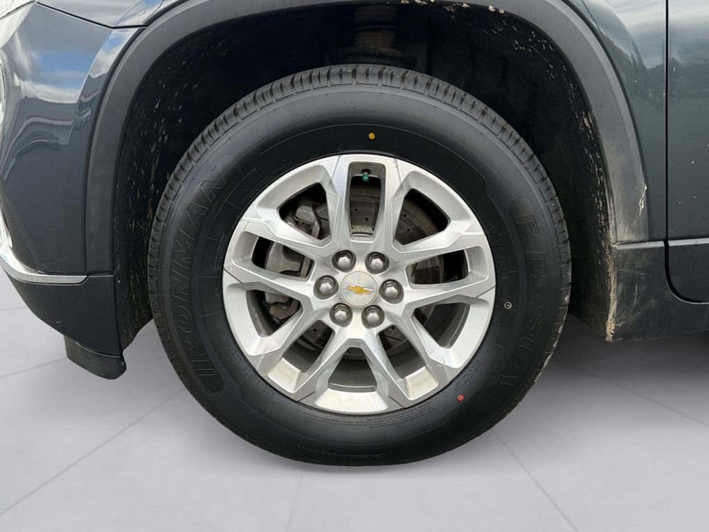 Used 2018 Chevrolet Traverse LT image 9