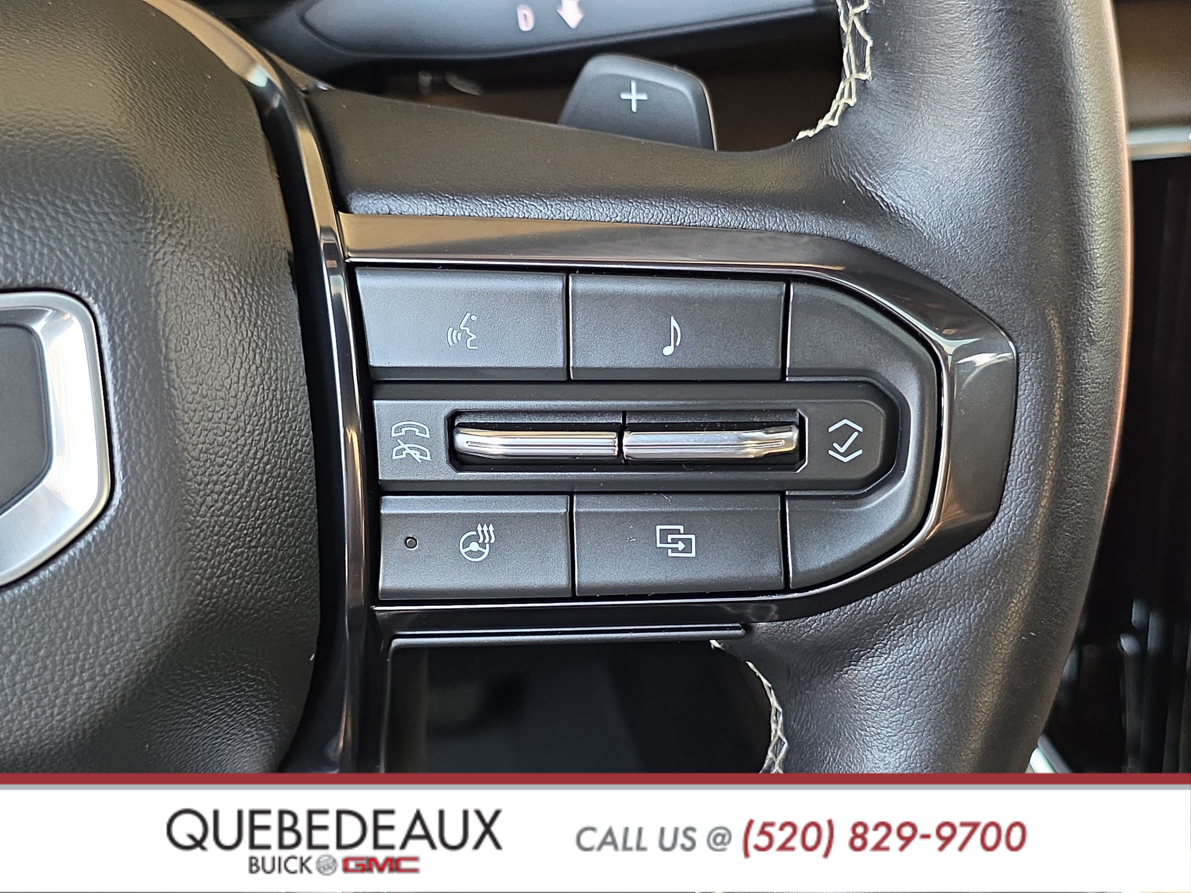 Used 2025 GMC Yukon Denali Ultimate AWD/4WD image 15