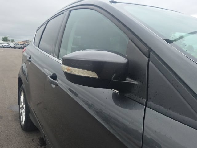 Used 2016 Ford Escape Titanium FWD image 5
