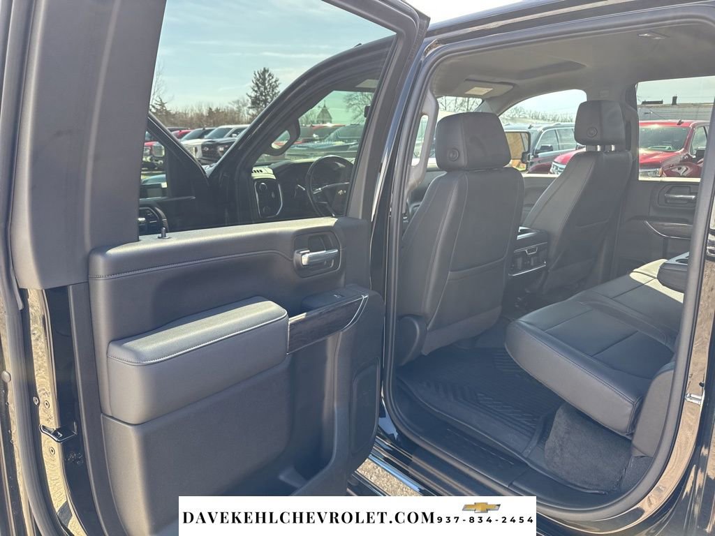 Used 2022 Chevrolet Silverado 2500 LTZ w/ LTZ Plus Package image 23