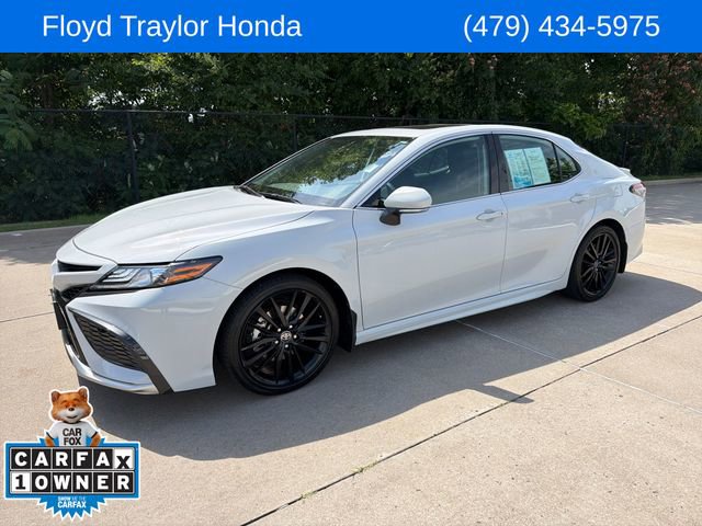 Used 2023 Toyota Camry XSE w/ Cold Weather Package FWD image 1