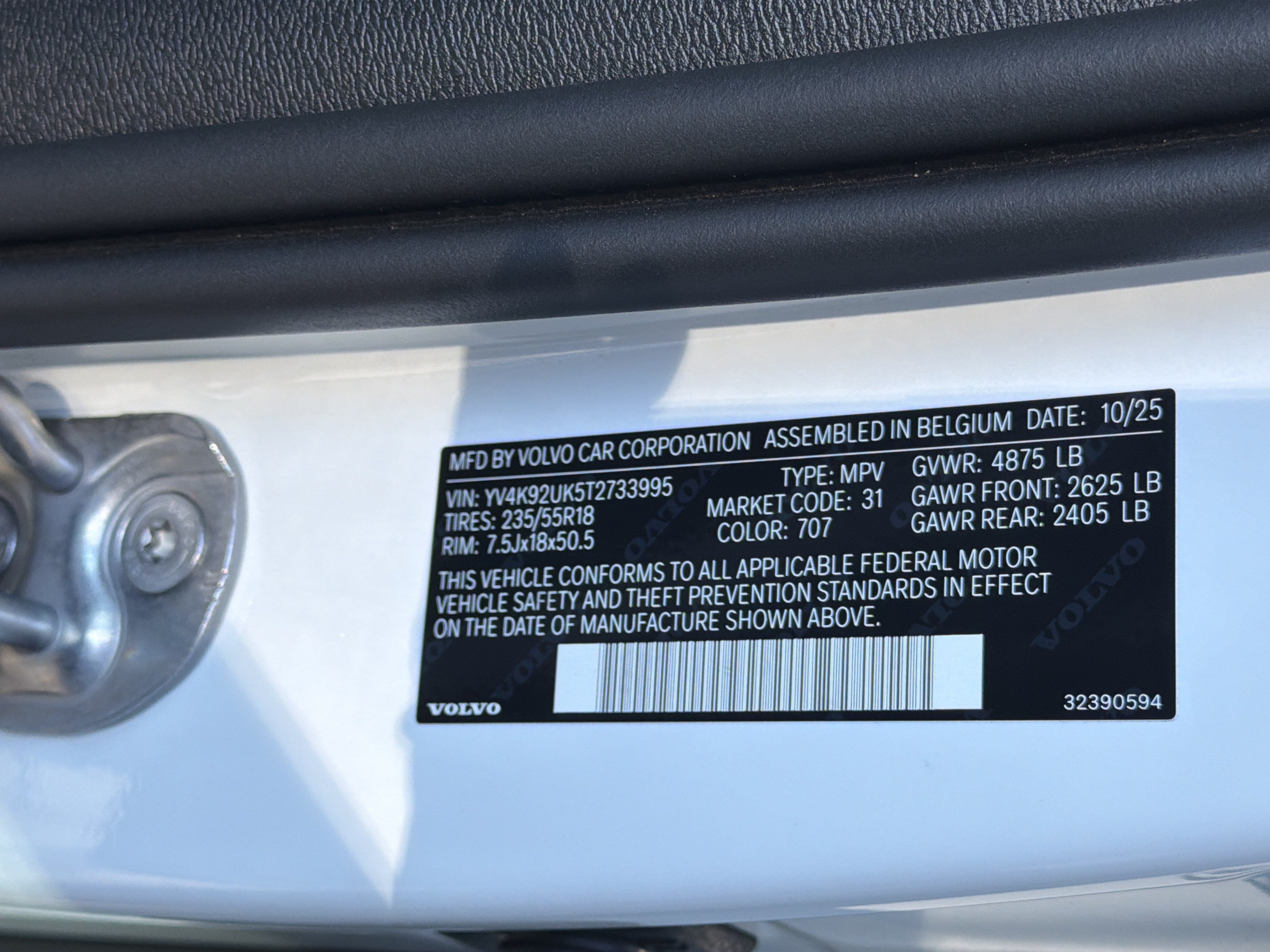 New 2026 Volvo XC40 B4 Core FWD image 37