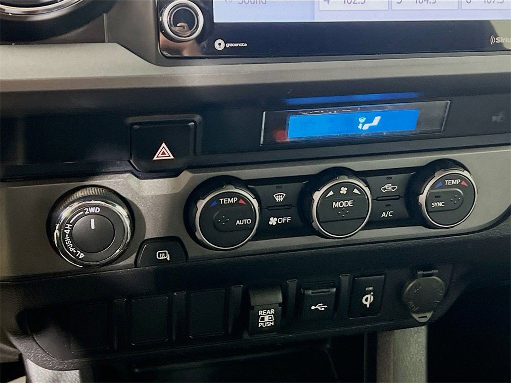 Certified 2022 Toyota Tacoma TRD Off-Road image 15