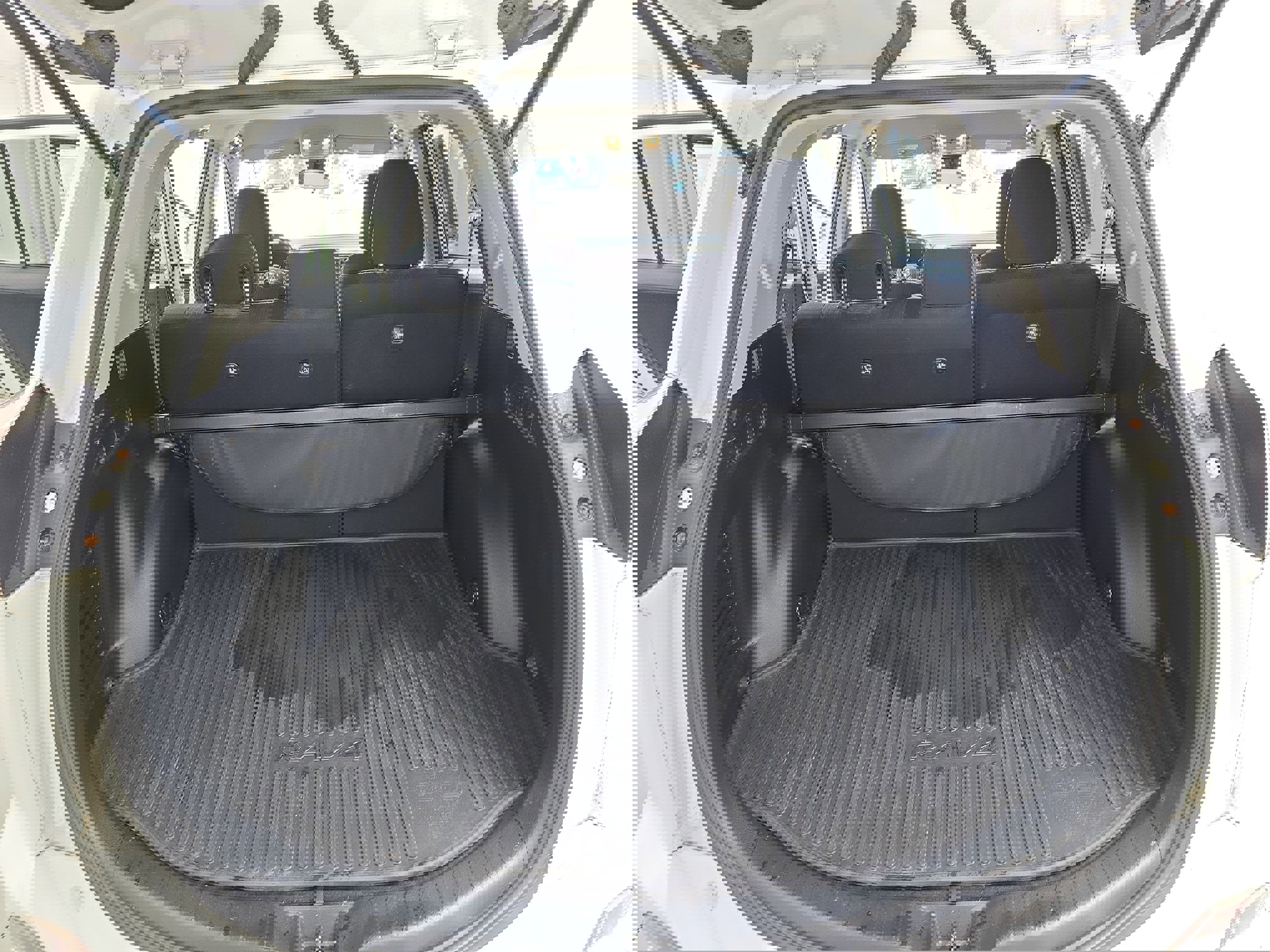 Used 2018 Toyota RAV4 LE image 12