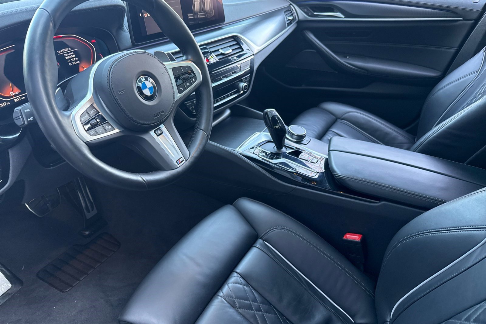 Certified 2023 BMW M550i xDrive image 11