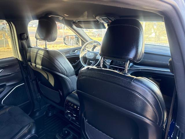 Used 2021 Jeep Grand Cherokee L Laredo image 27