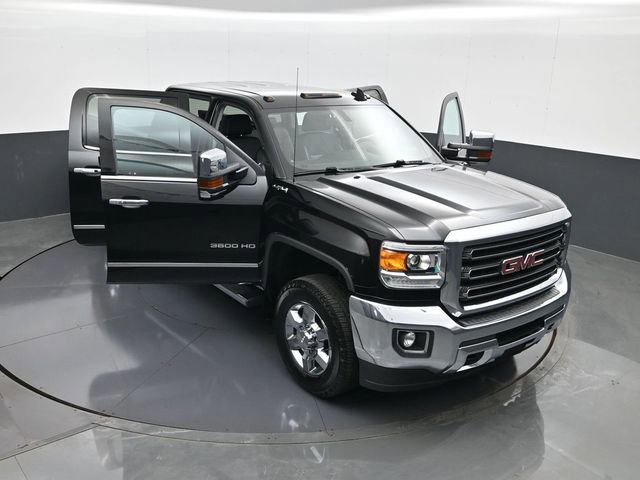 Used 2019 GMC Sierra 3500 SLT image 29
