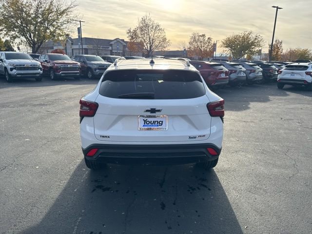 New 2026 Chevrolet Trax RS w/ Sunroof Package FWD image 6
