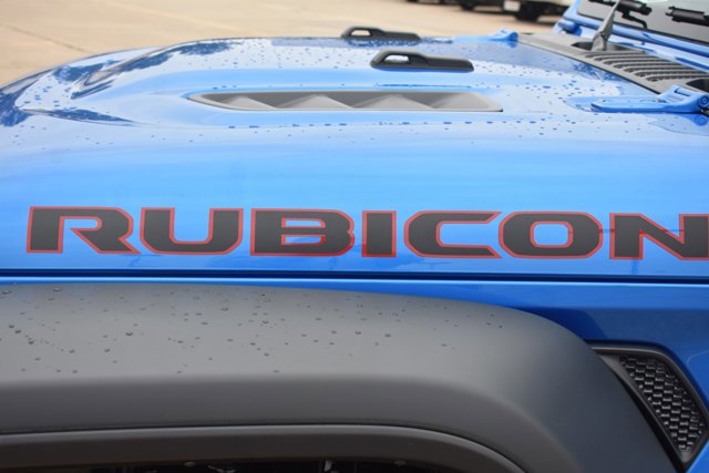 New 2026 Jeep Wrangler Unlimited Rubicon w/ Technology Group image 10