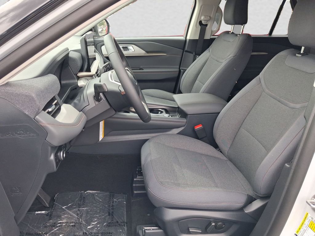New 2026 Ford Explorer Active AWD/4WD image 39