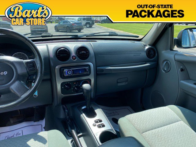 Used 2005 Jeep Liberty Renegade AWD/4WD image 22